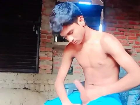 Salman Jok joins sharing in an Indian