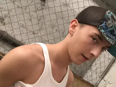 German Lads get ultra-kinky alongside
