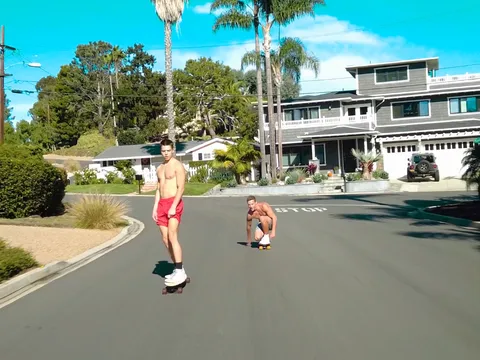 Longboard boys railing non-resonant on